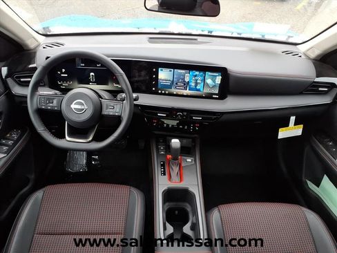 New 2026 Nissan Kicks SR w/ SR Premium Package image 11