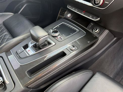 Used 2018 Audi SQ5 Prestige w/ Prestige Package AWD/4WD image 22