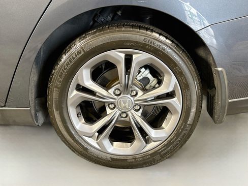 Used 2023 Honda Accord EX image 37