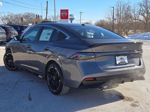 New 2026 Nissan Sentra SR w/ SR Premium Package FWD image 15