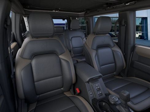 New 2026 Ford Bronco Big Bend w/ Black Diamond Package AWD/4WD image 10