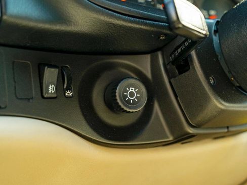 Used 1986 Porsche 944 Turbo image 80