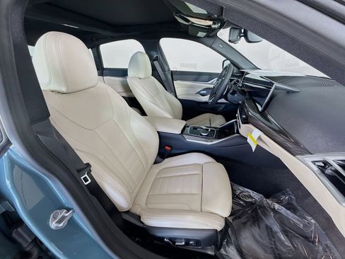 New 2026 BMW M440i w/ Premium Package image 29