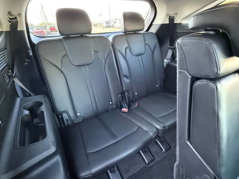 Used 2024 Kia Sorento S FWD image 14