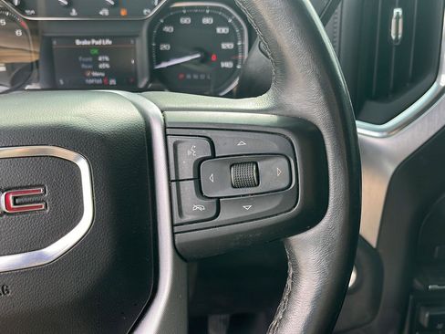Used 2021 GMC Sierra 1500 SLT image 16