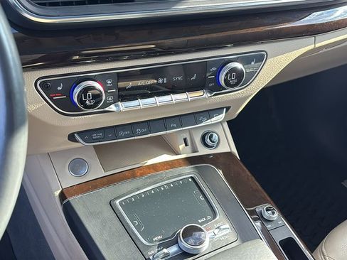 Used 2018 Audi Q5 2.0T Premium Plus w/ Premium Plus Package image 20