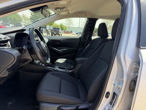 Used 2024 Toyota Corolla LE image 23