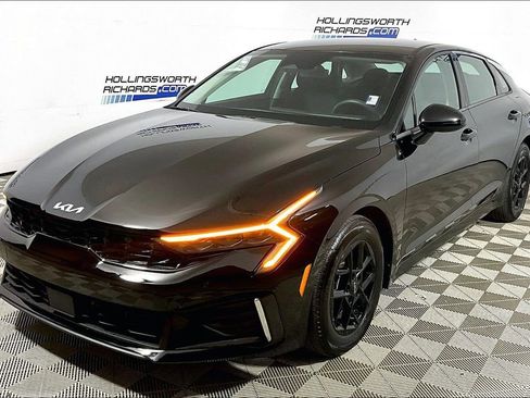 Used 2025 Kia K5 LXS FWD image 1