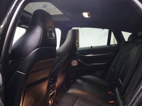 Used 2018 BMW X6 M w/ Executive Package image 15