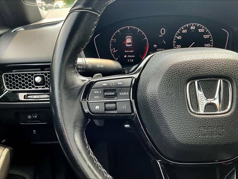 Used 2025 Honda Civic Sport image 10