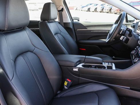 New 2026 Hyundai Sonata Limited FWD image 23