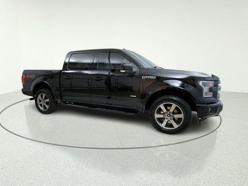 Used 2017 Ford F150 Lariat w/ Equipment Group 501A Mid AWD/4WD image 10