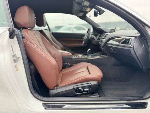 Used 2016 BMW 228i xDrive Convertible image 11