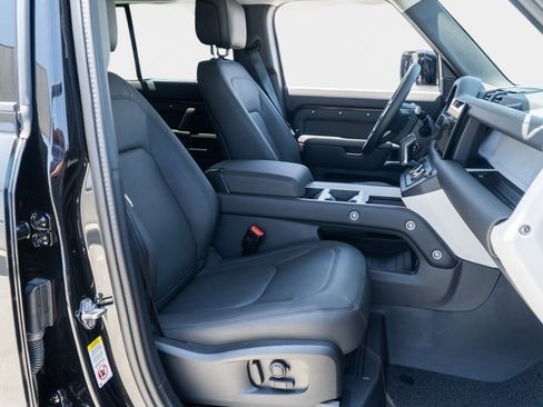 New 2025 Land Rover Defender 110 X-Dynamic SE image 20