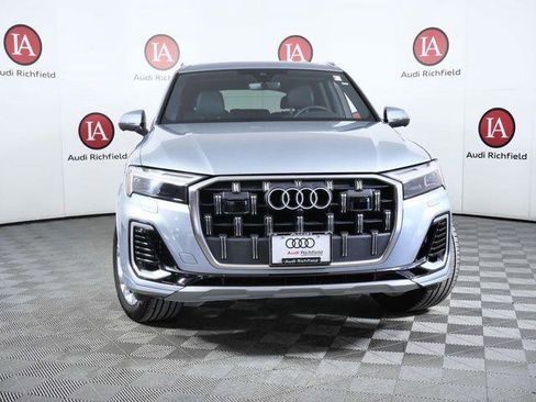 Used 2025 Audi Q7 3.0T Premium Plus AWD/4WD image 3