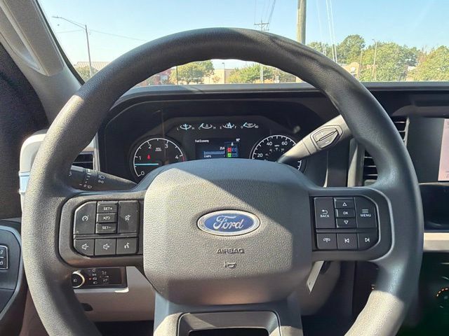 Used 2026 Ford F250 XLT AWD/4WD image 11
