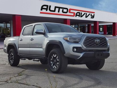 Used 2022 Toyota Tacoma TRD Off-Road AWD/4WD image 1
