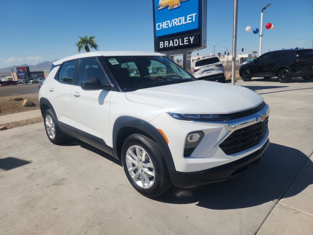 Certified 2026 Chevrolet TrailBlazer LS AWD/4WD image 2