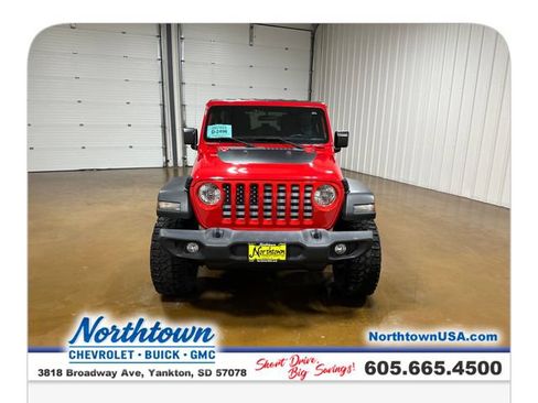 Used 2018 Jeep Wrangler Unlimited Sport AWD/4WD image 8