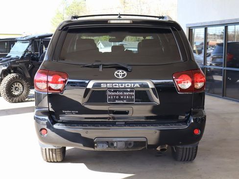 Used 2020 Toyota Sequoia Limited image 4