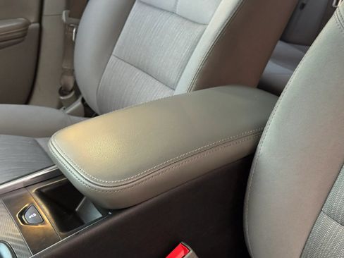 Used 2015 Chevrolet Impala LS FWD image 24
