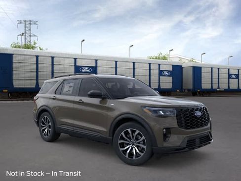 New 2026 Ford Explorer ST-Line image 7