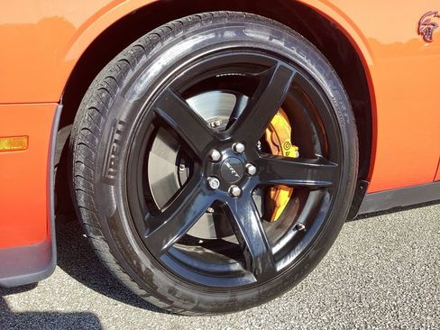 Used 2019 Dodge Challenger SRT Hellcat Redeye image 16