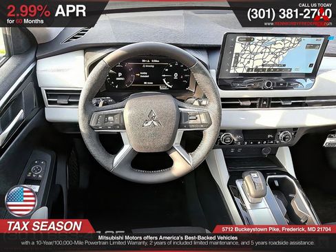 Used 2025 Mitsubishi Outlander SE image 8