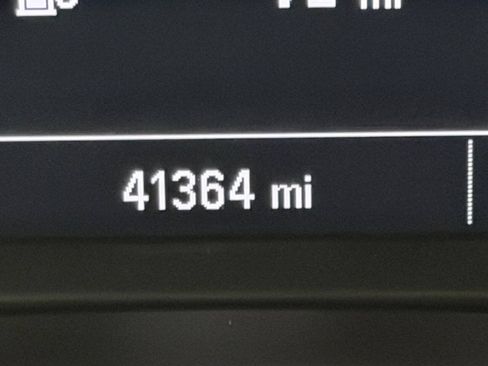 Used 2019 Chevrolet Malibu RS FWD image 27