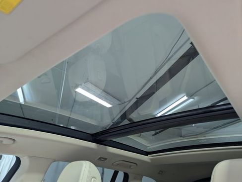 Used 2023 Mercedes-Benz GLS 450 4MATIC image 14