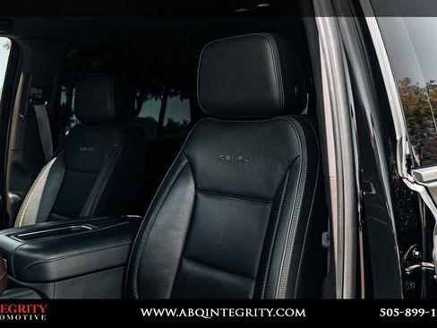 Used 2023 GMC Yukon Denali w/ Max Trailering Package RWD image 24