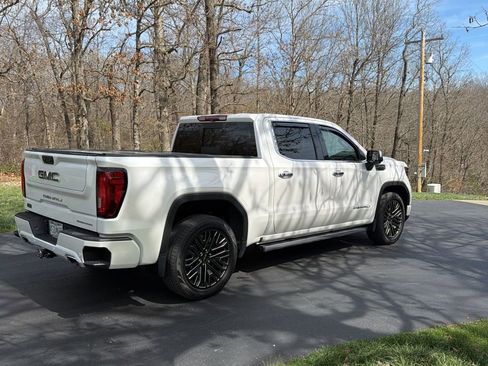 Used 2022 GMC Sierra 1500 Denali Ultimate image 7