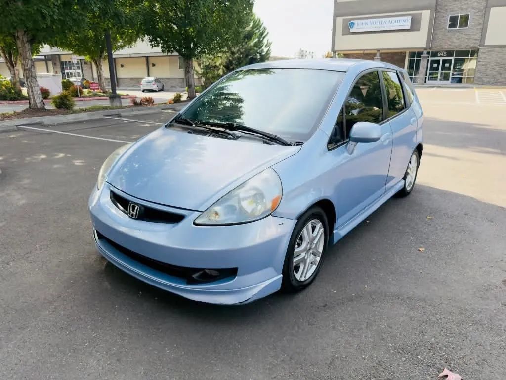 Used 2008 Honda Fit Sport image 1
