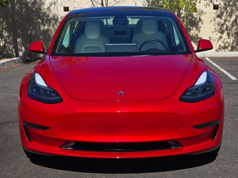 Used 2022 Tesla Model 3 RWD image 3