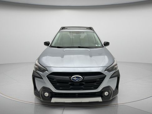 Used 2023 Subaru Outback Limited AWD/4WD image 2