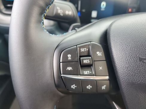 Used 2025 Ford Maverick Lobo image 36