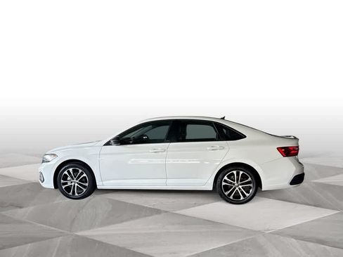 Used 2023 Volkswagen Jetta Sport FWD image 5
