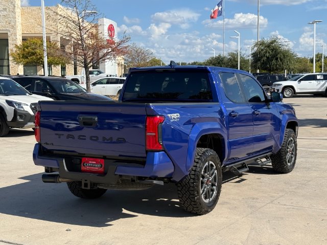 Used 2025 Toyota Tacoma TRD Sport AWD/4WD image 6