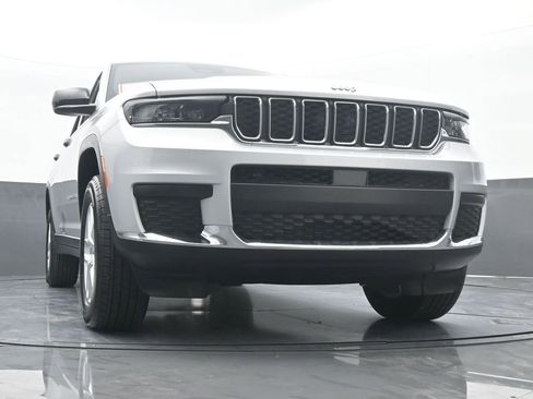 Used 2024 Jeep Grand Cherokee L Laredo w/ Luxury Tech Group I image 65
