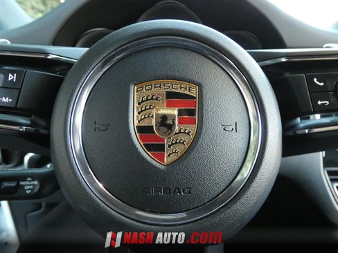 Used 2024 Porsche Macan AWD/4WD image 65