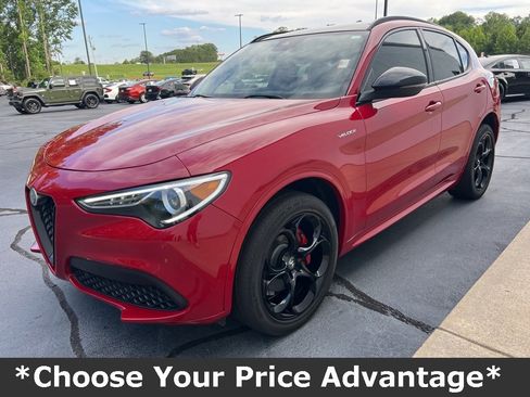 Used 2022 Alfa Romeo Stelvio Veloce image 8