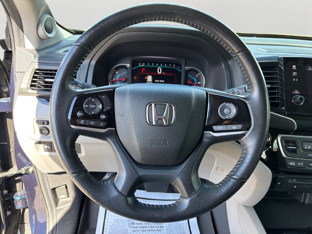 Used 2022 Honda Pilot Touring image 19