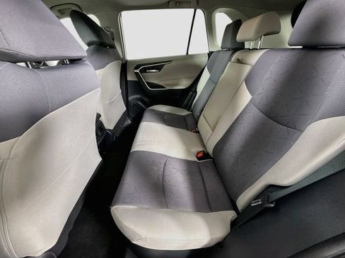 Used 2019 Toyota RAV4 XLE w/ Convenience Package AWD/4WD image 24