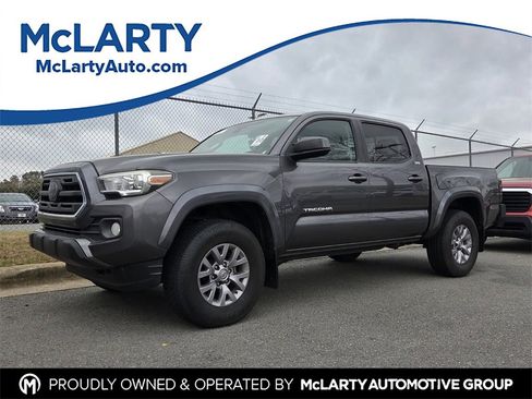 Used 2018 Toyota Tacoma SR5 image 1