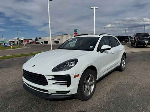 Used 2019 Porsche Macan AWD/4WD image 1