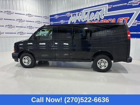 Used 2017 Chevrolet Express 2500 LS image 3