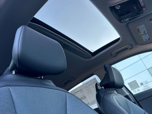 New 2026 Kia Niro SX image 17