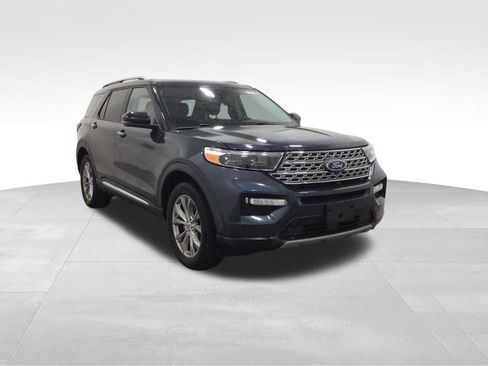Used 2022 Ford Explorer Limited w/ Class IV Trailer Tow Package AWD/4WD image 4