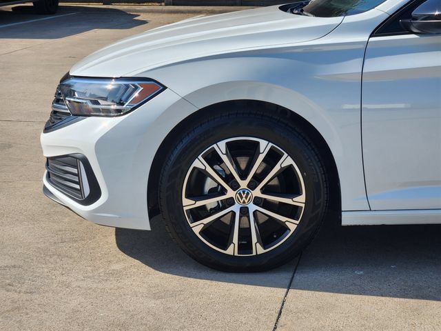Used 2023 Volkswagen Jetta Sport FWD image 15