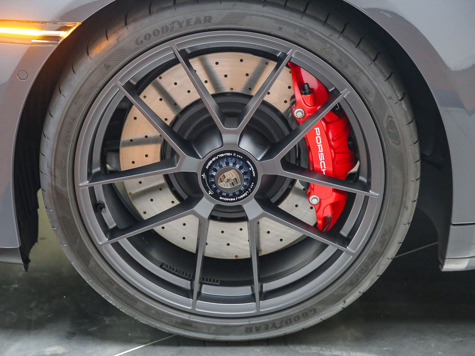 Certified 2025 Porsche 911 Carrera GTS RWD image 13